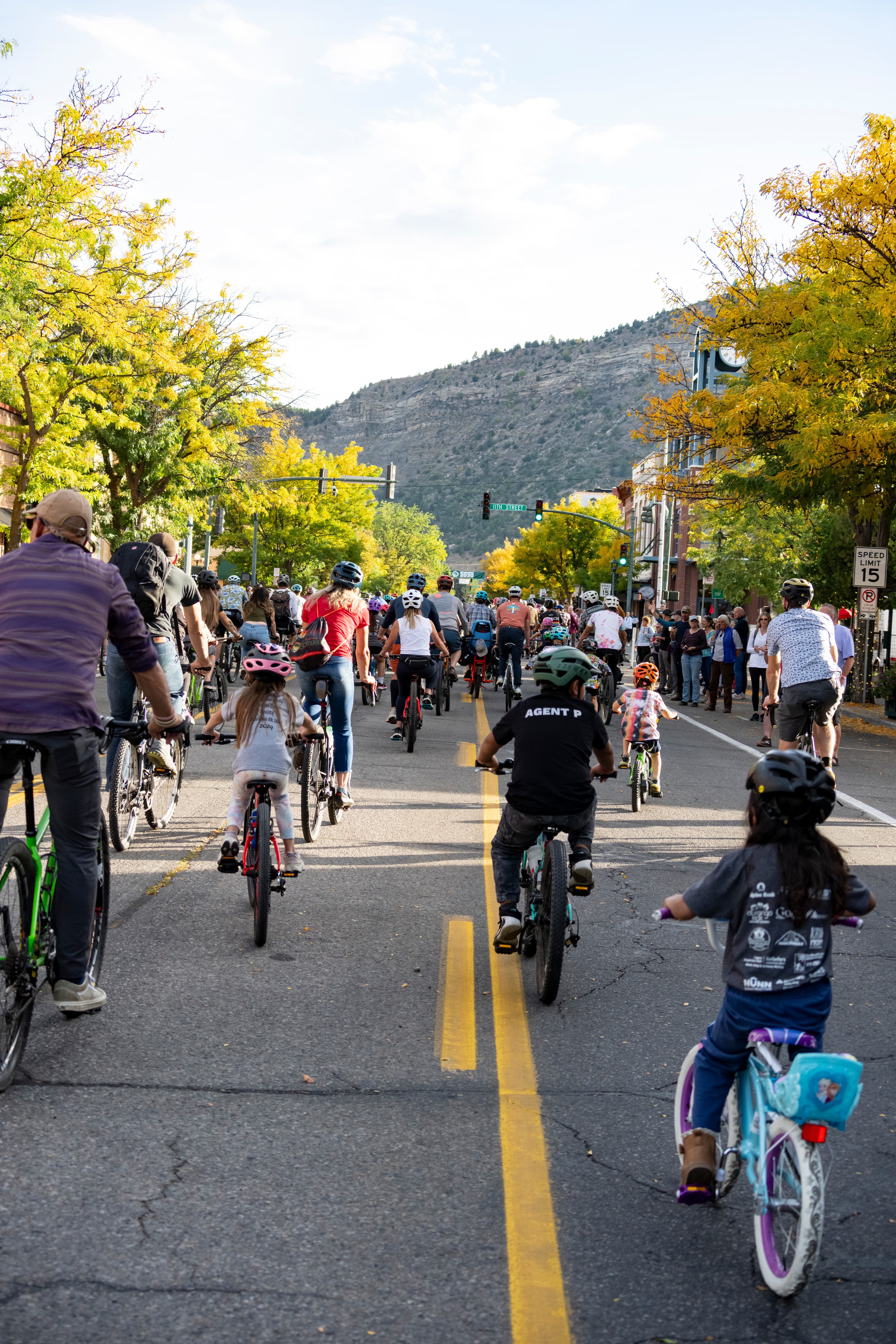 Background of cyclists